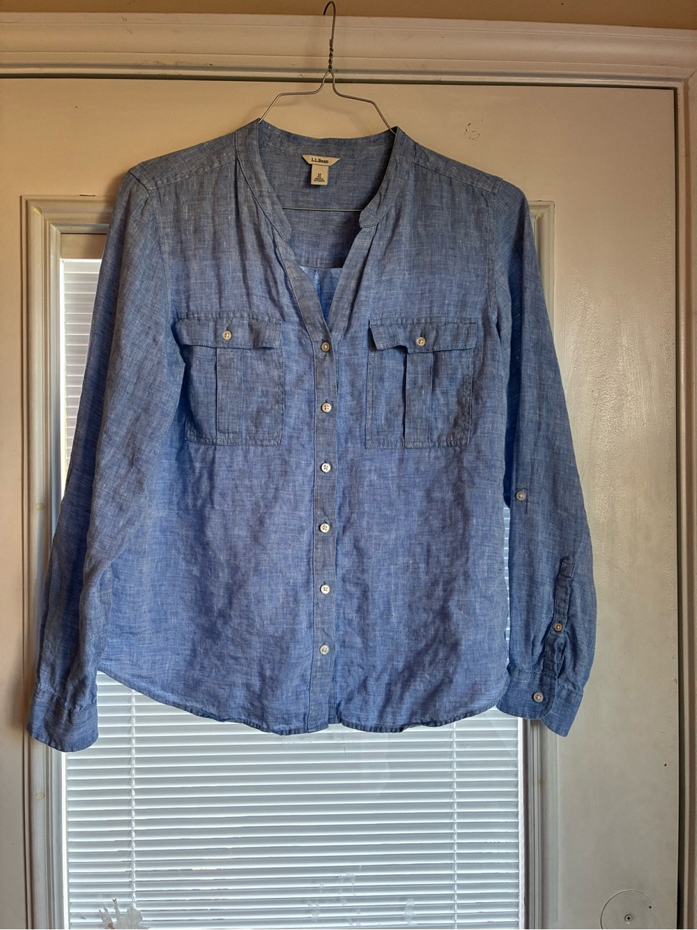 Women’s L.L. BEAN Linen Shirt Medium